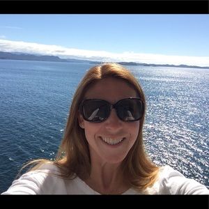 Meet your Posher, Lauree